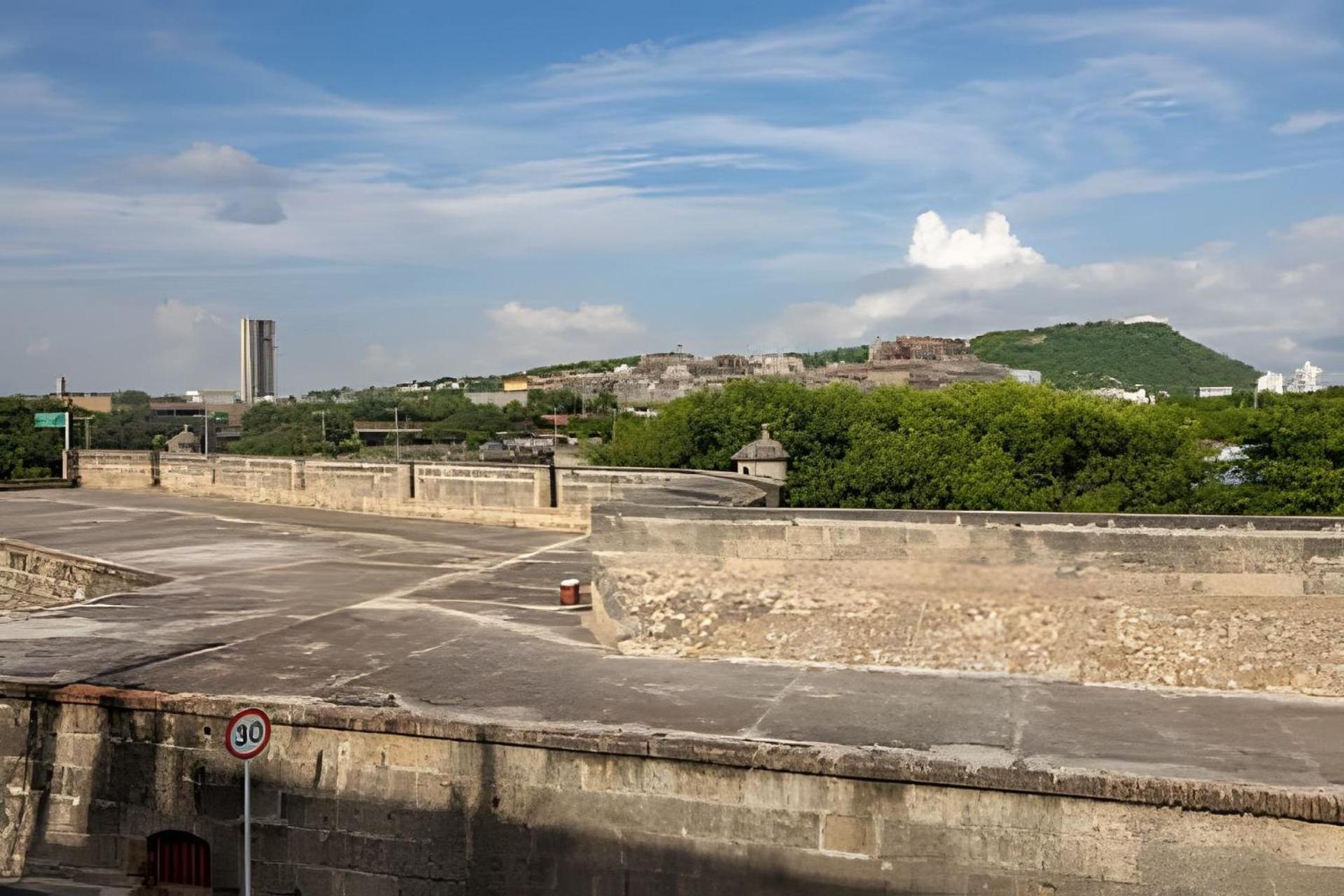 Espectacular Vista Al Castillo De San Felipe! Apartment *